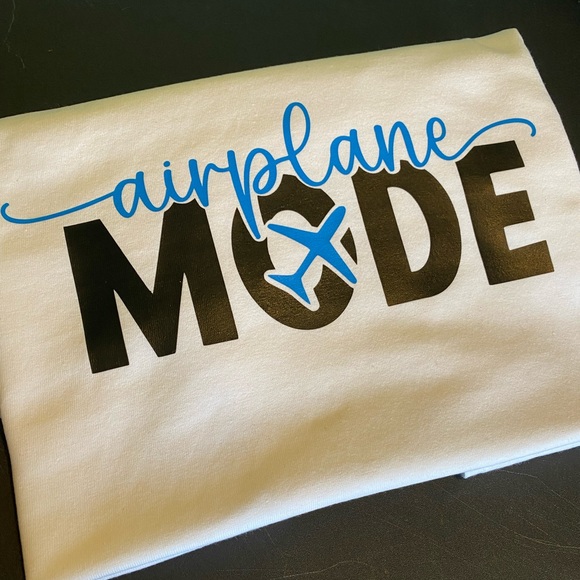 Travel Graphic Tee - Picture 1 of 1